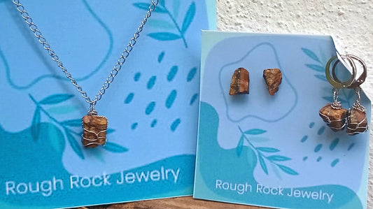 Tiger Eye Jewelry Set – Pendant Necklace with Stud & Dangle Earrings, Stainless Steel
